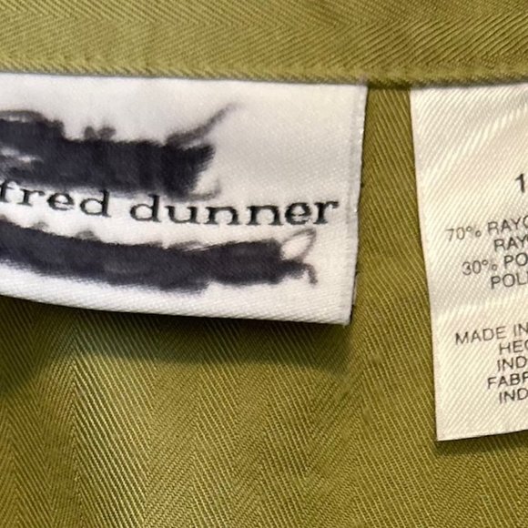 Alfred Dunner Size 16 Rayon/Polyester Green & Black Button Top Floral Embroidery - Picture 11 of 12